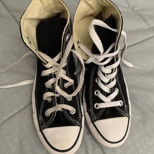 Black high top converse